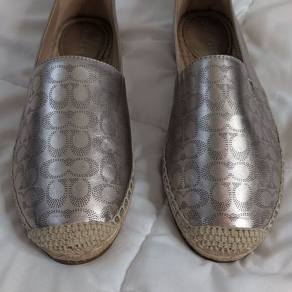 Coach size 10 Collins Espadrille Flats in Gold with Signature Logo, NEW - Picture 4 of 12